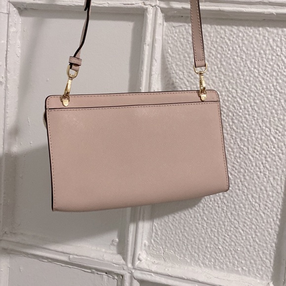 COPY - Michael Kors Pink Handbag - Picture 3 of 4